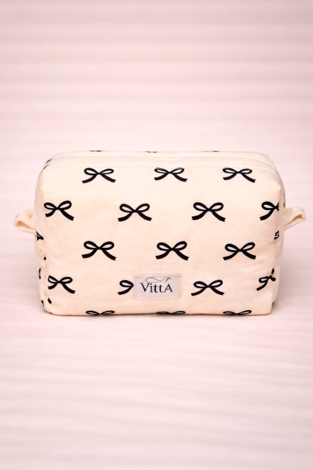 Necessaire bege laços pretos