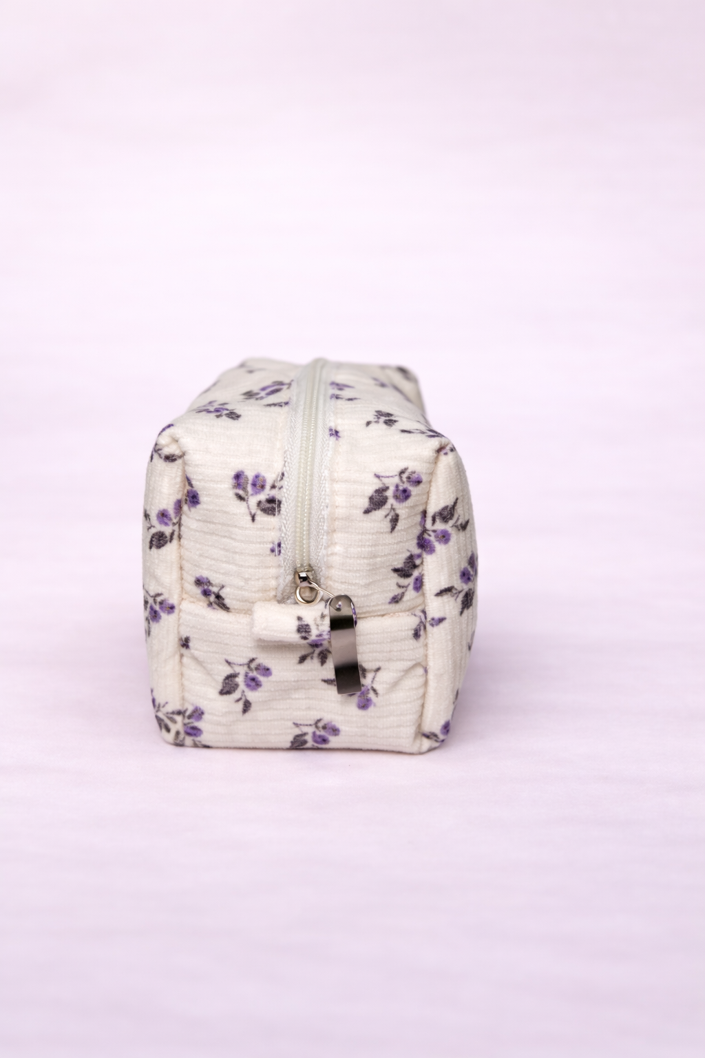 Necessaire canelada flores