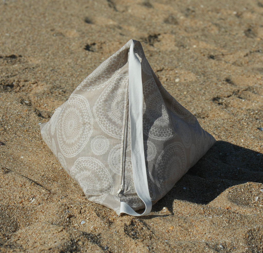 Puff praia bege padrão